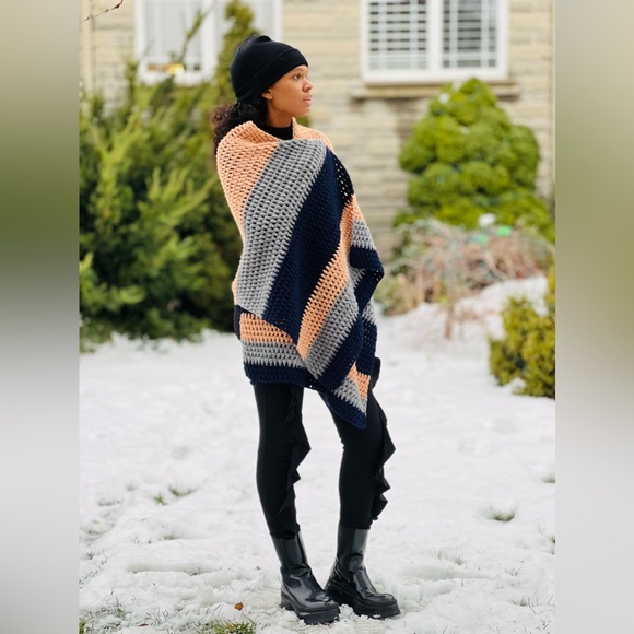 Long scarf made by hand - Picture 5 of 6